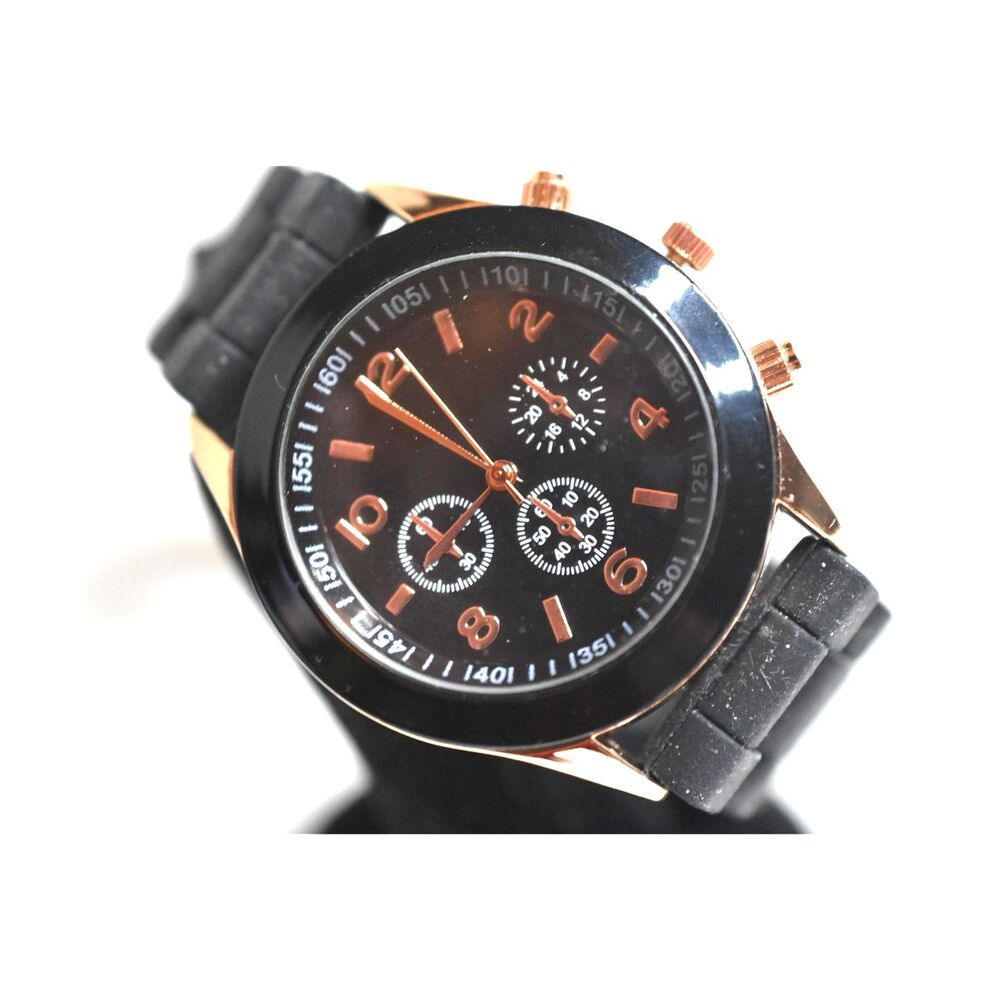 NWOT Rose Gold Tone Black Silicone Band Steampunk New Battery No Brand Watch